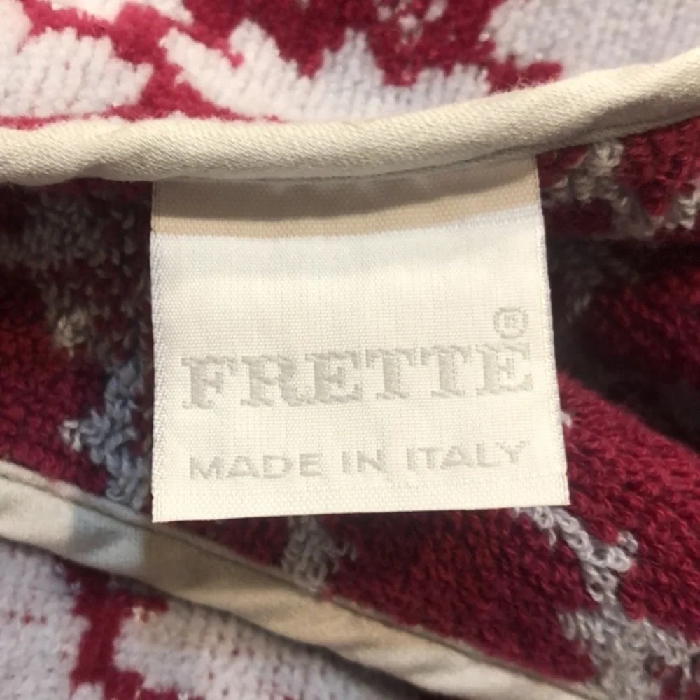 Vintage FRETTE bath towels